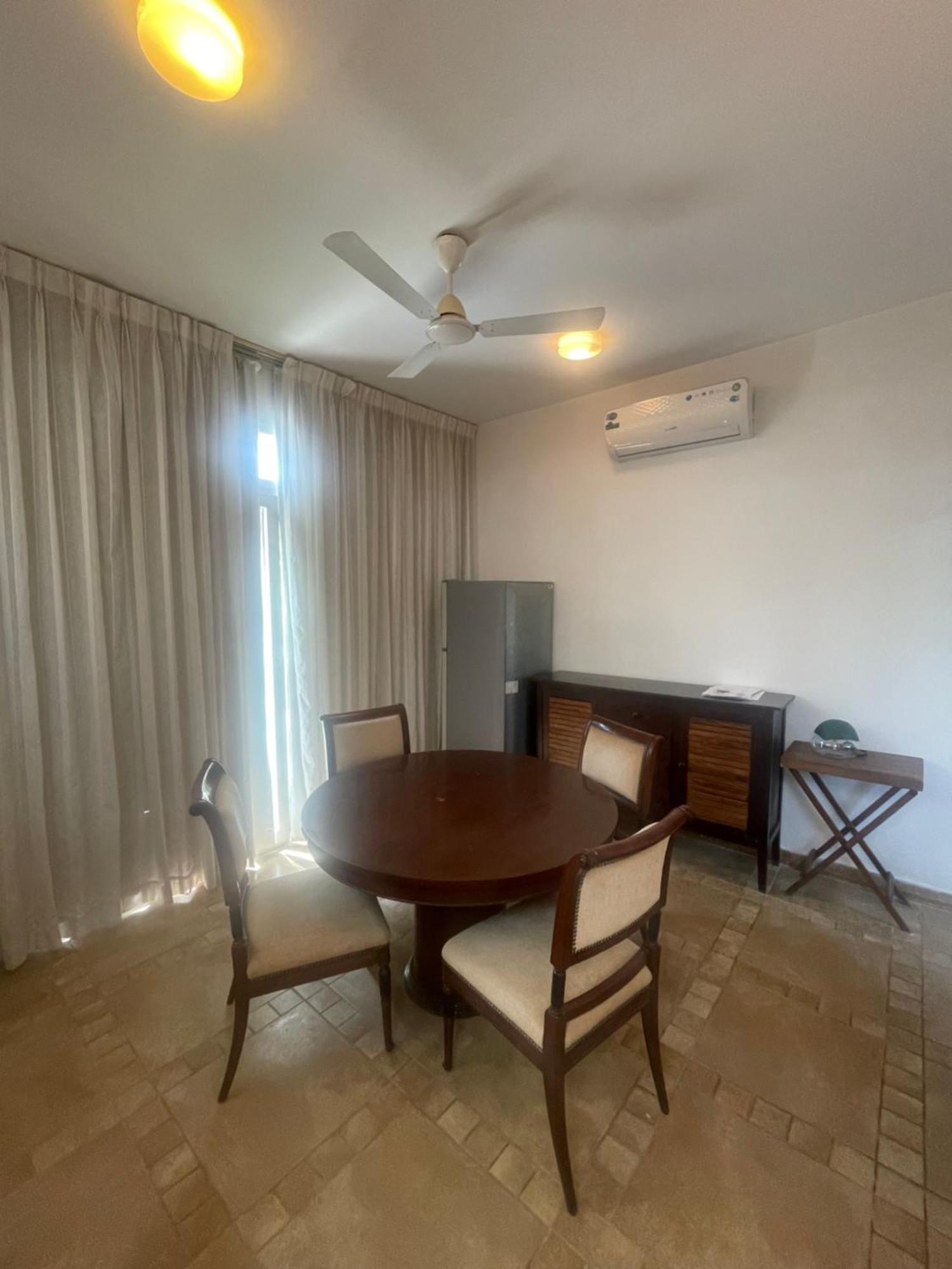 Villa M - Jia 4 Candolim Goa 3Bhk, Pool Facing, Near Beach, Free Breakfast, Free Wifi And Prime Location Aguada Dış mekan fotoğraf