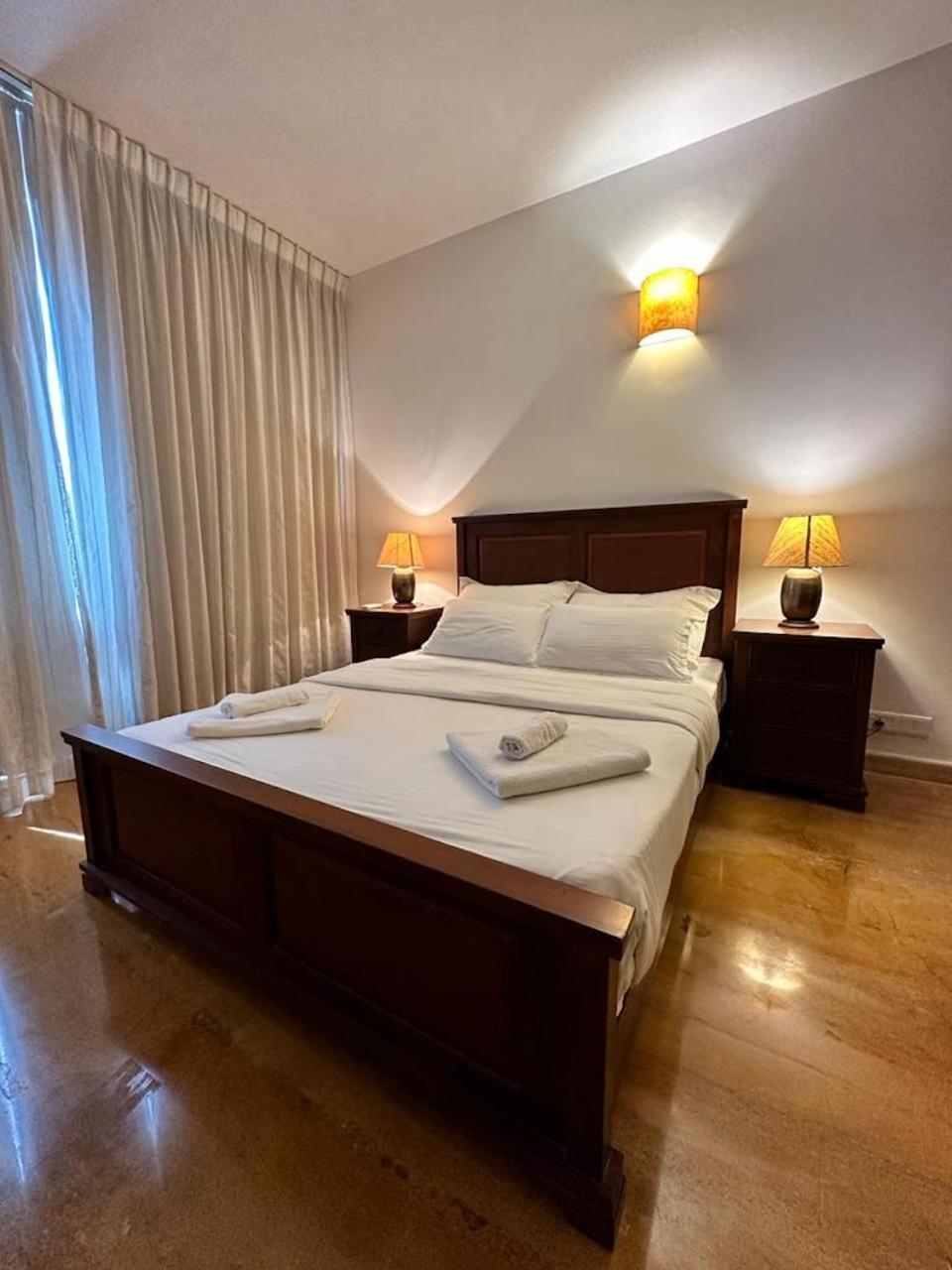 Villa M - Jia 4 Candolim Goa 3Bhk, Pool Facing, Near Beach, Free Breakfast, Free Wifi And Prime Location Aguada Dış mekan fotoğraf